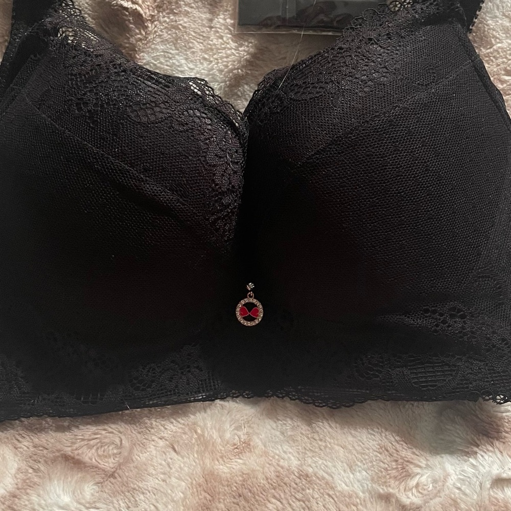 Chic Black Lace Bra with Jewel Accent